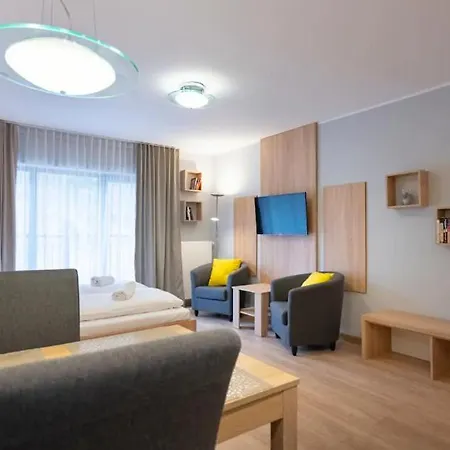 Srodkowa Widok Na 2 Pietro Garaz Gratis Apartamento