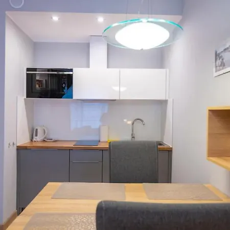 Srodkowa Widok Na 2 Pietro Garaz Gratis Szklarska Poręba