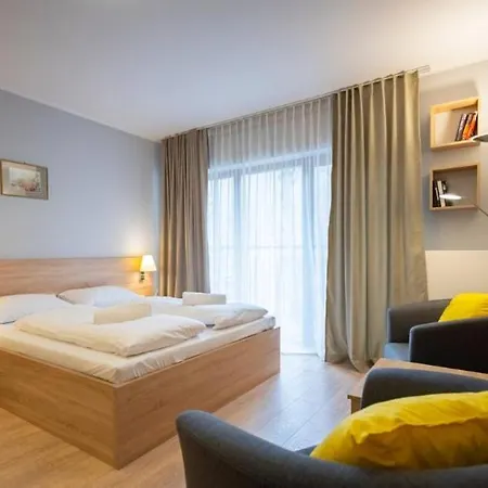 Srodkowa Widok Na 2 Pietro Garaz Gratis