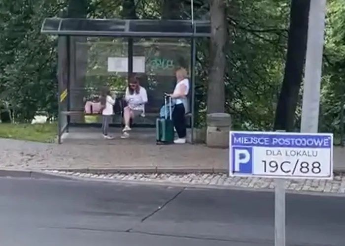 Srodkowa Widok Na 2 Pietro Garaz Gratis Appartement